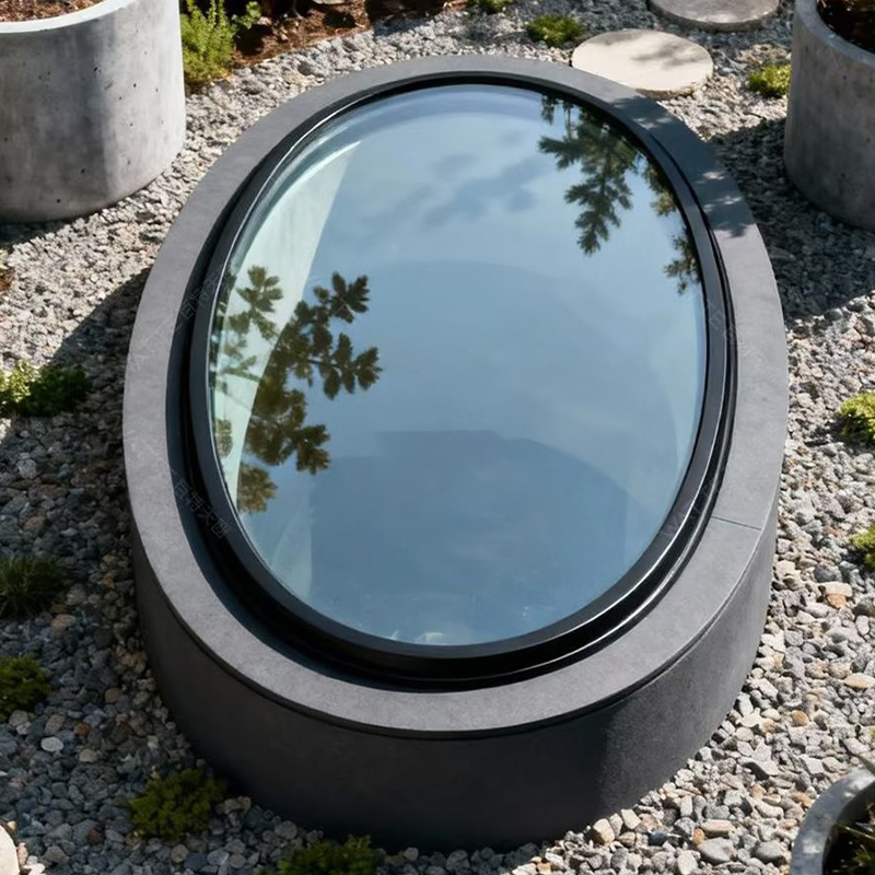 Skylight arcuatum